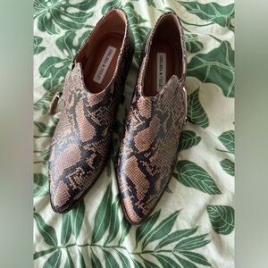 Chelsea and Violet Brown Snake Ankle Boots Size 9.5